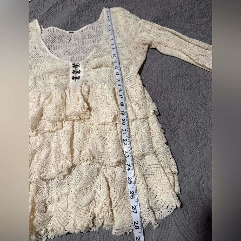 Free People Vintage Ivory Lace Top sz L🥀 - Picture 10 of 11